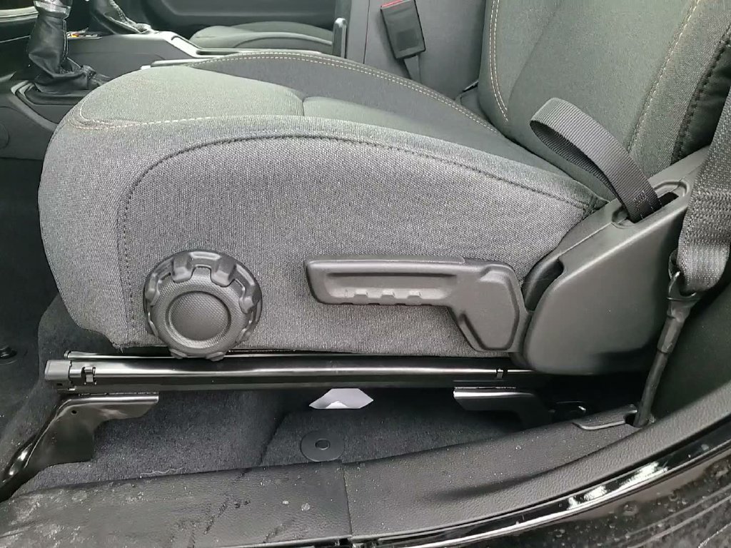 New 2026 Jeep Wrangler Sport AWD/4WD image 25