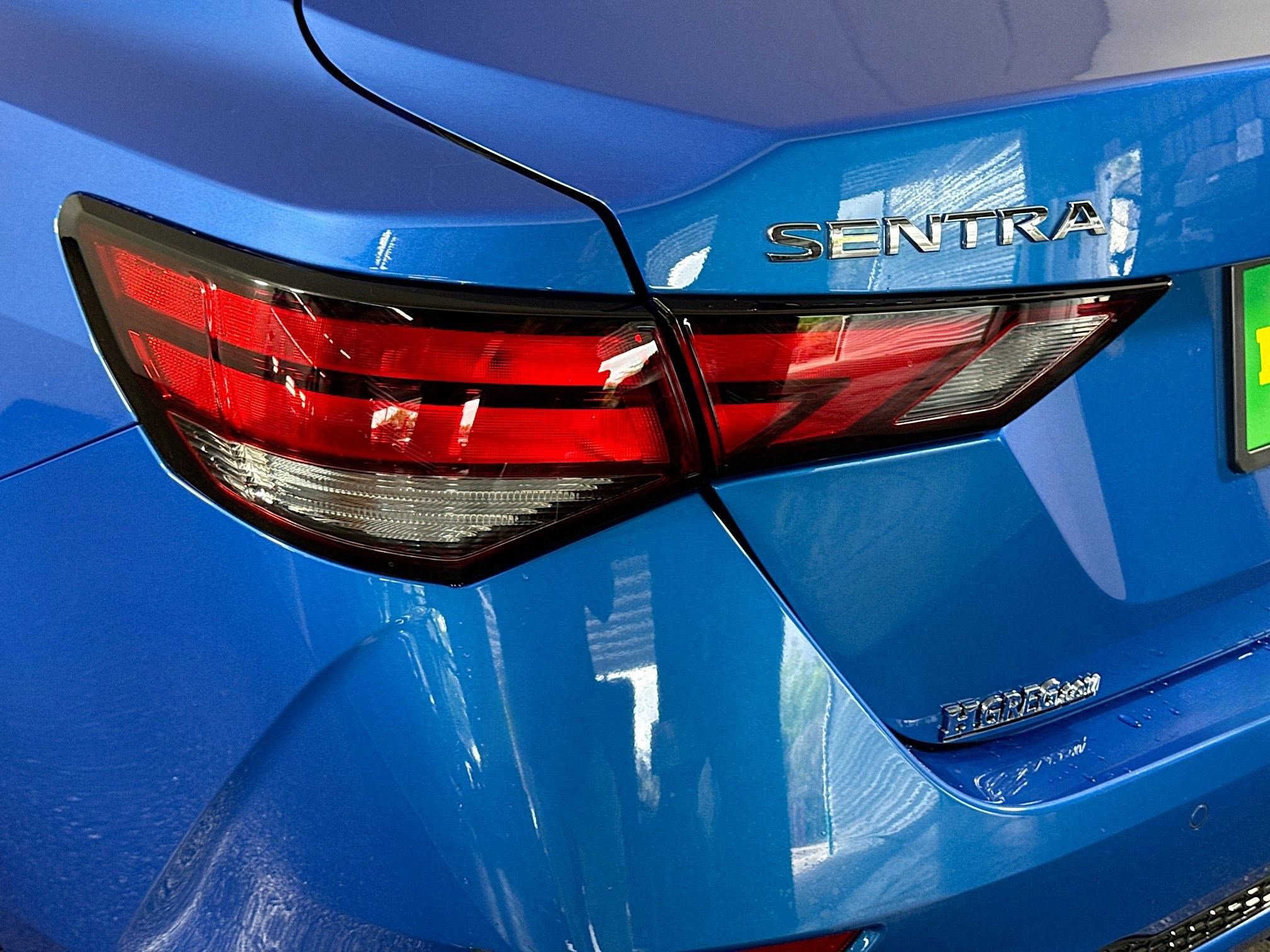 Used 2025 Nissan Sentra SV image 36