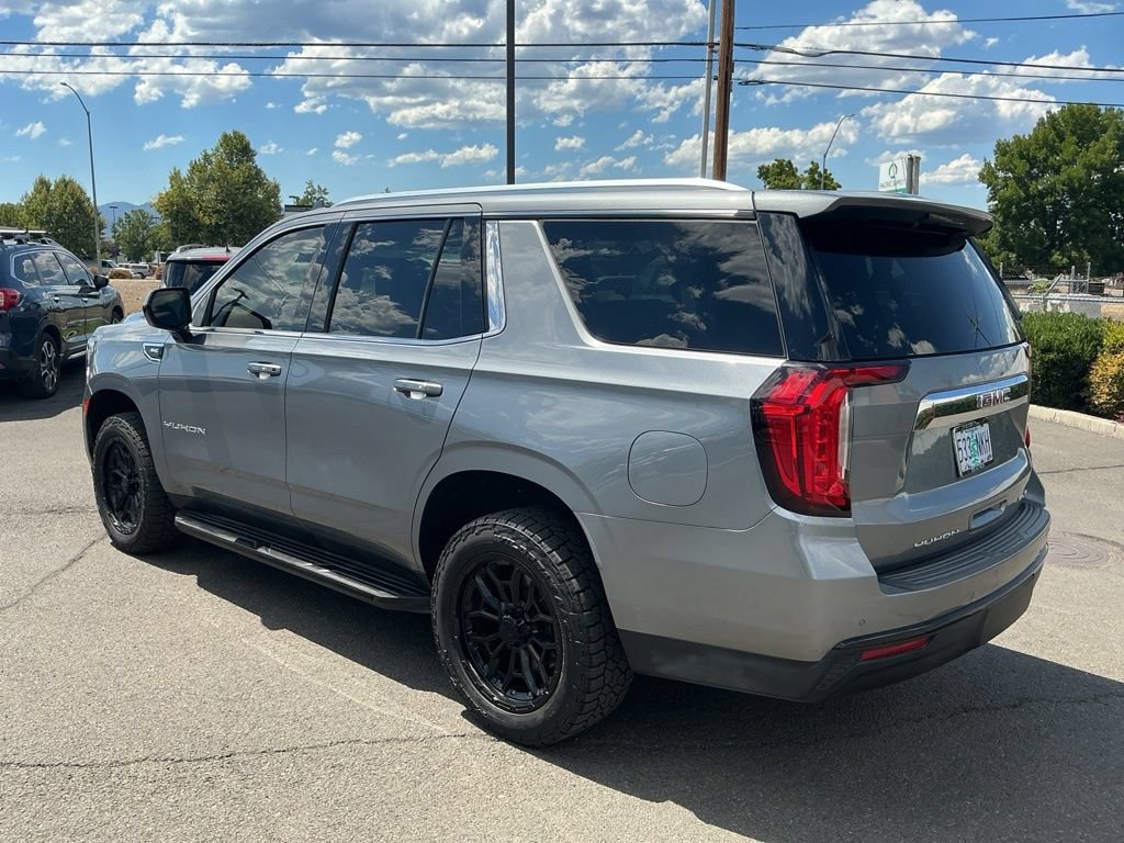 Used 2021 GMC Yukon SLE AWD/4WD image 11