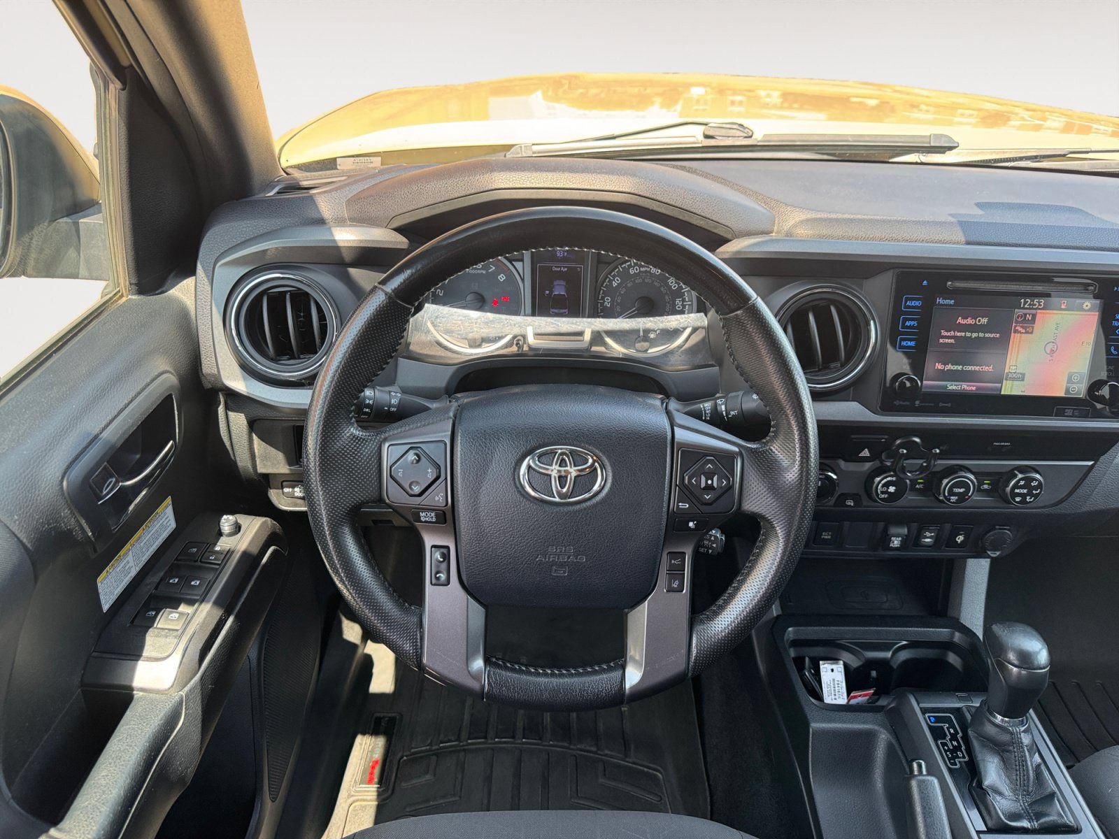 Used 2019 Toyota Tacoma TRD Off-Road AWD/4WD image 12