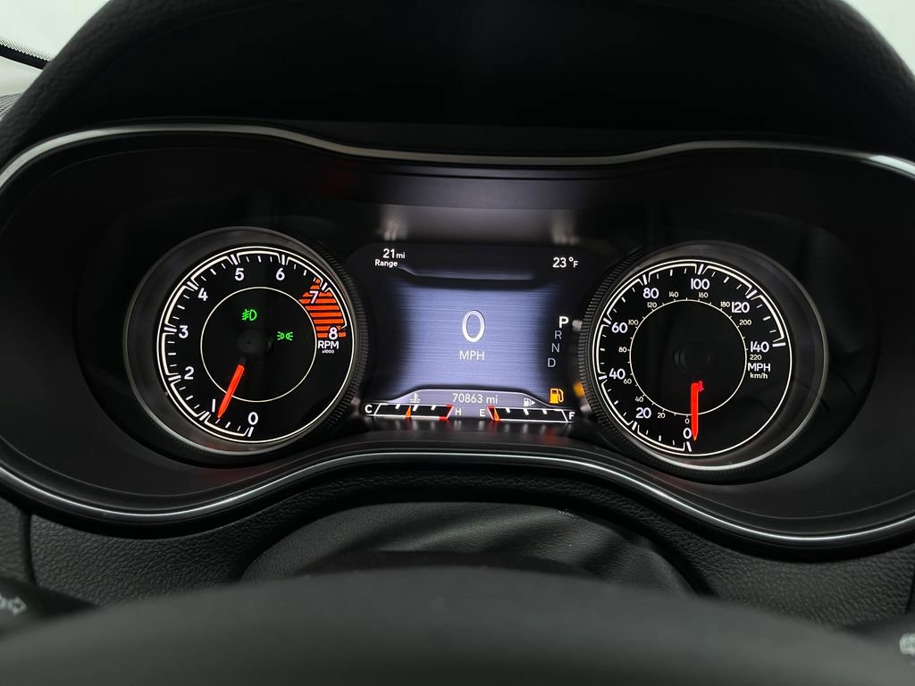 Used 2019 Jeep Cherokee Limited image 22