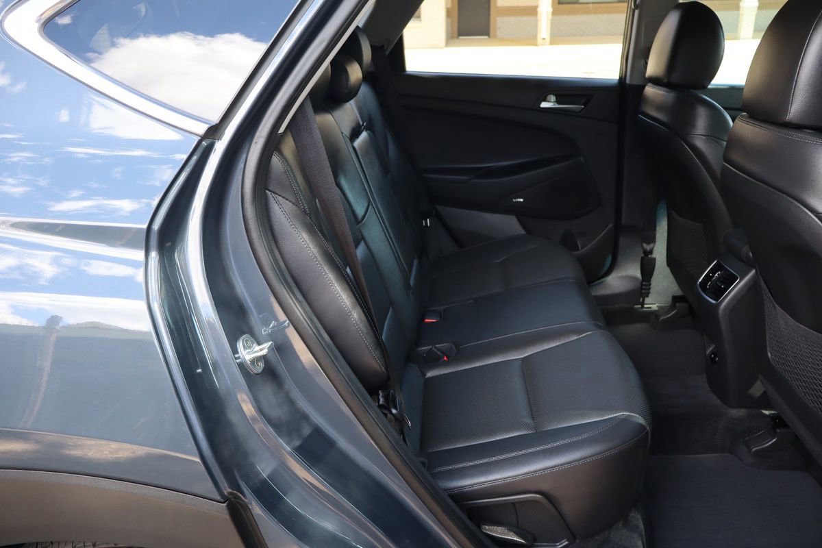 Used 2021 Hyundai Tucson Ultimate w/ Cargo Package image 21