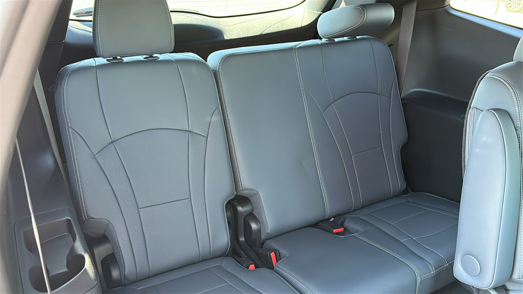 Used 2023 Buick Enclave Essence w/ LPO, Floor Liner Package AWD/4WD image 30