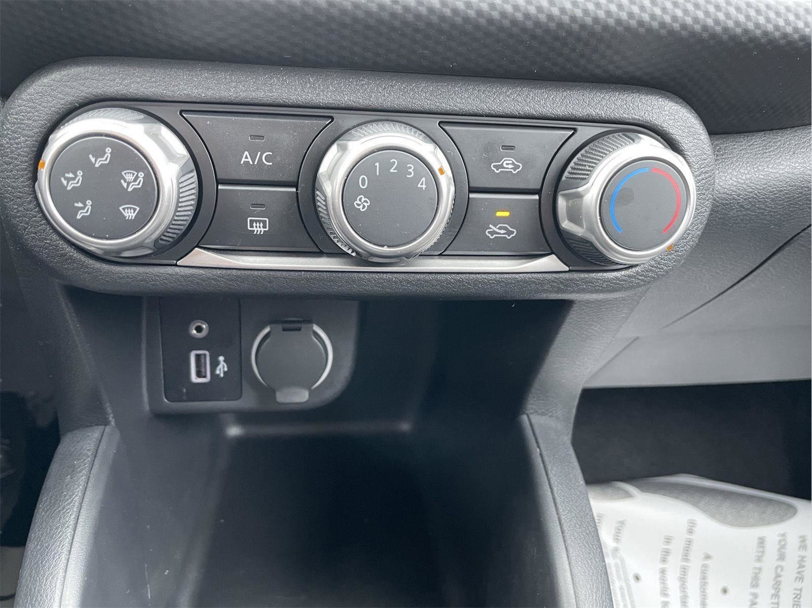 Used 2023 Nissan Kicks S image 29