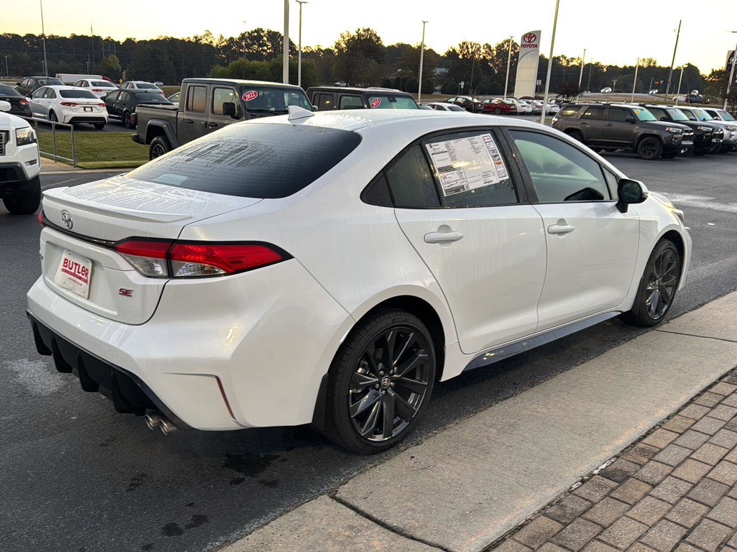 New 2026 Toyota Corolla SE image 5