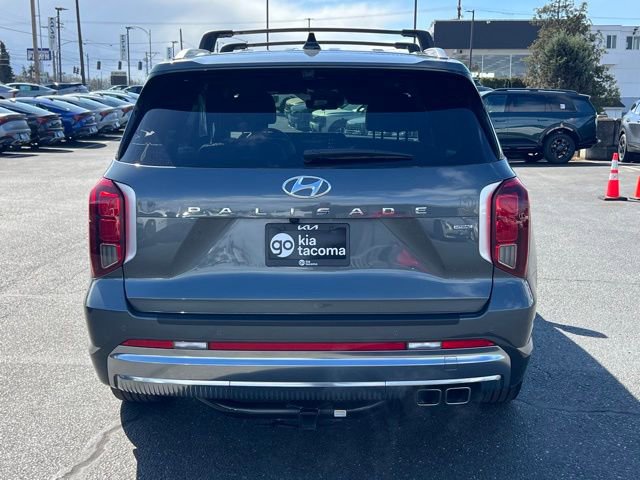 Used 2023 Hyundai Palisade Calligraphy w/ Cargo Package AWD/4WD image 6