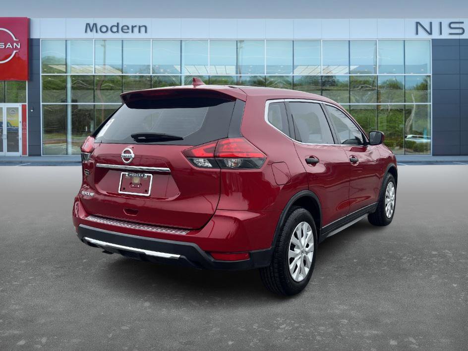 Used 2017 Nissan Rogue S image 5