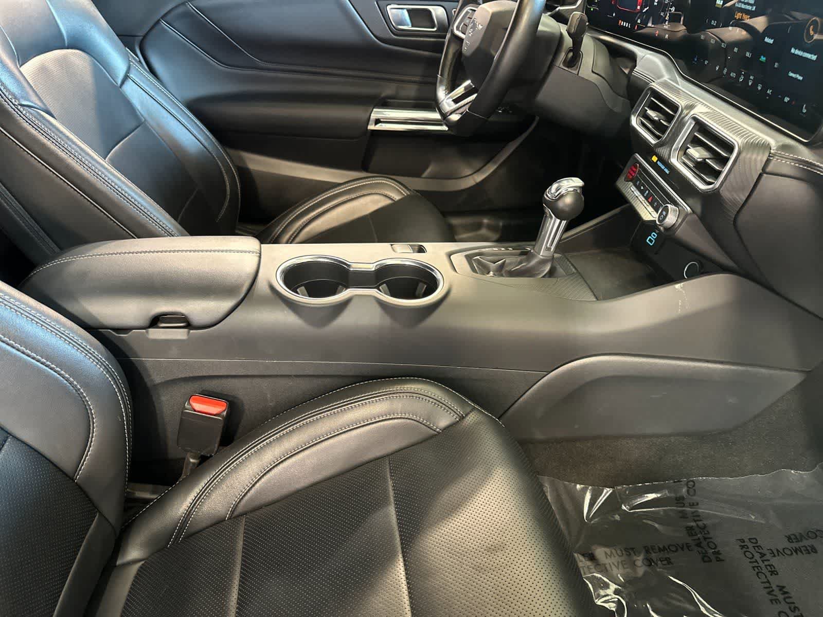 Used 2025 Ford Mustang Premium RWD image 16