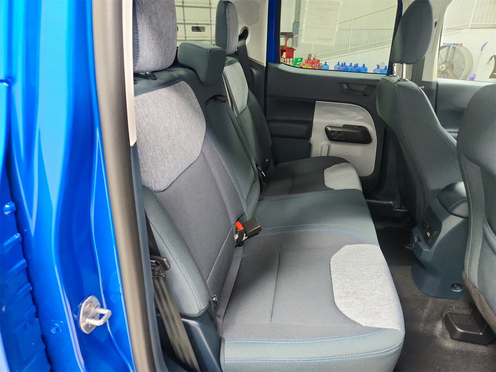 New 2025 Ford Maverick XLT w/ XLT Luxury Package image 39