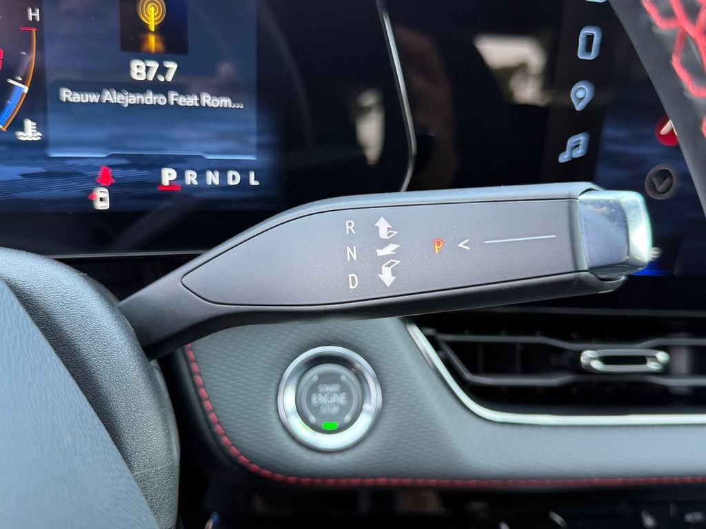 New 2027 Chevrolet Equinox RS FWD image 19