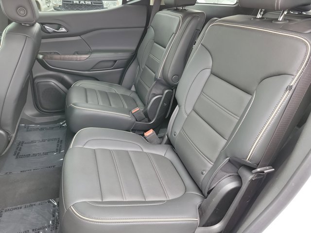 Used 2023 GMC Acadia Denali w/ Denali Ultimate Package AWD/4WD image 15