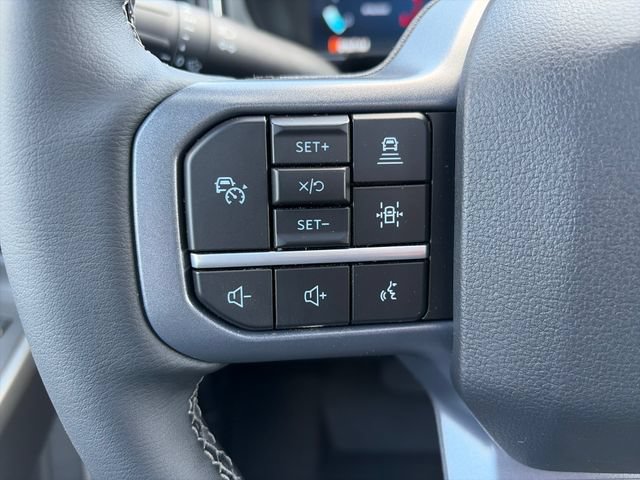 New 2026 Ford F350 Lariat w/ Black Appearance Package AWD/4WD image 14