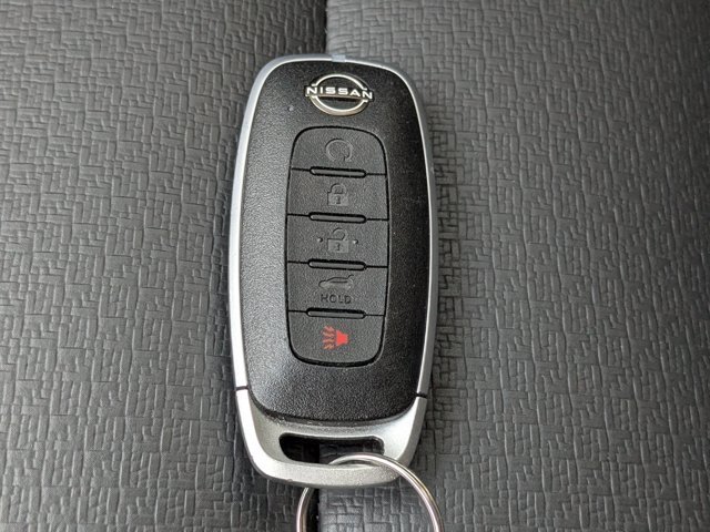 Used 2023 Nissan Rogue SV w/ SV Premium B Package image 34