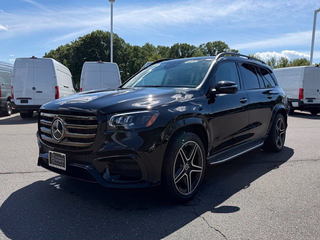 Certified 2026 Mercedes-Benz GLS 450 4MATIC image 3