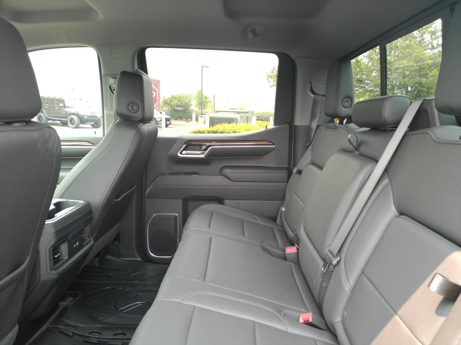 Certified 2024 Chevrolet Silverado 1500 RST w/ Convenience Package II AWD/4WD image 12