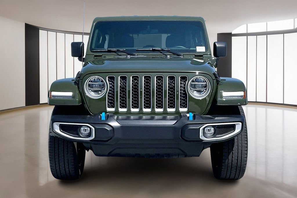 Used 2022 Jeep Wrangler Unlimited Sahara image 2