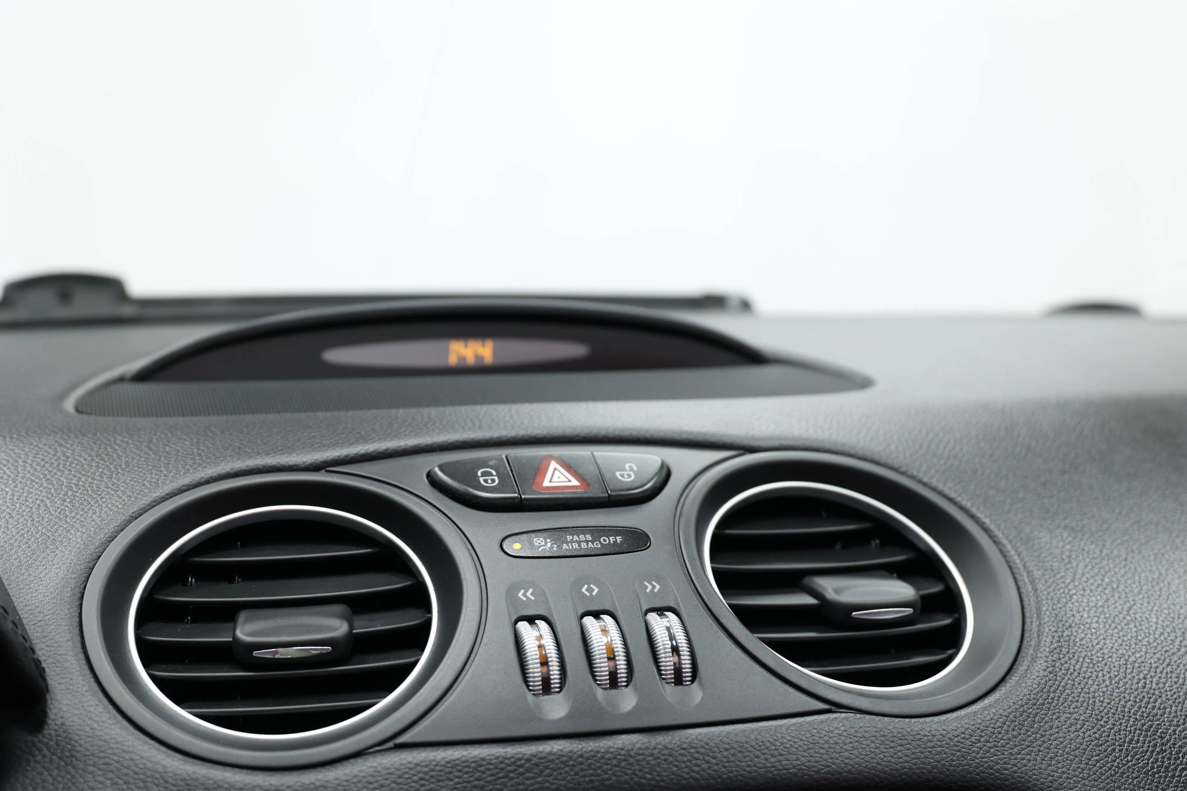 Used 2012 Mercedes-Benz SL 63 AMG image 30