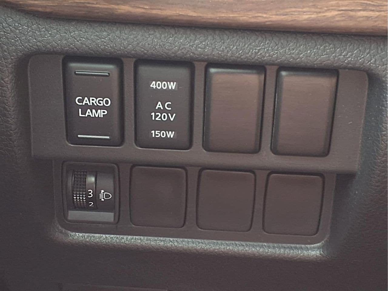 Used 2023 Nissan Titan Platinum Reserve w/ Moonroof Package AWD/4WD image 26