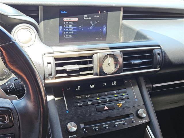 Used 2017 Lexus IS 200t RWD image 13