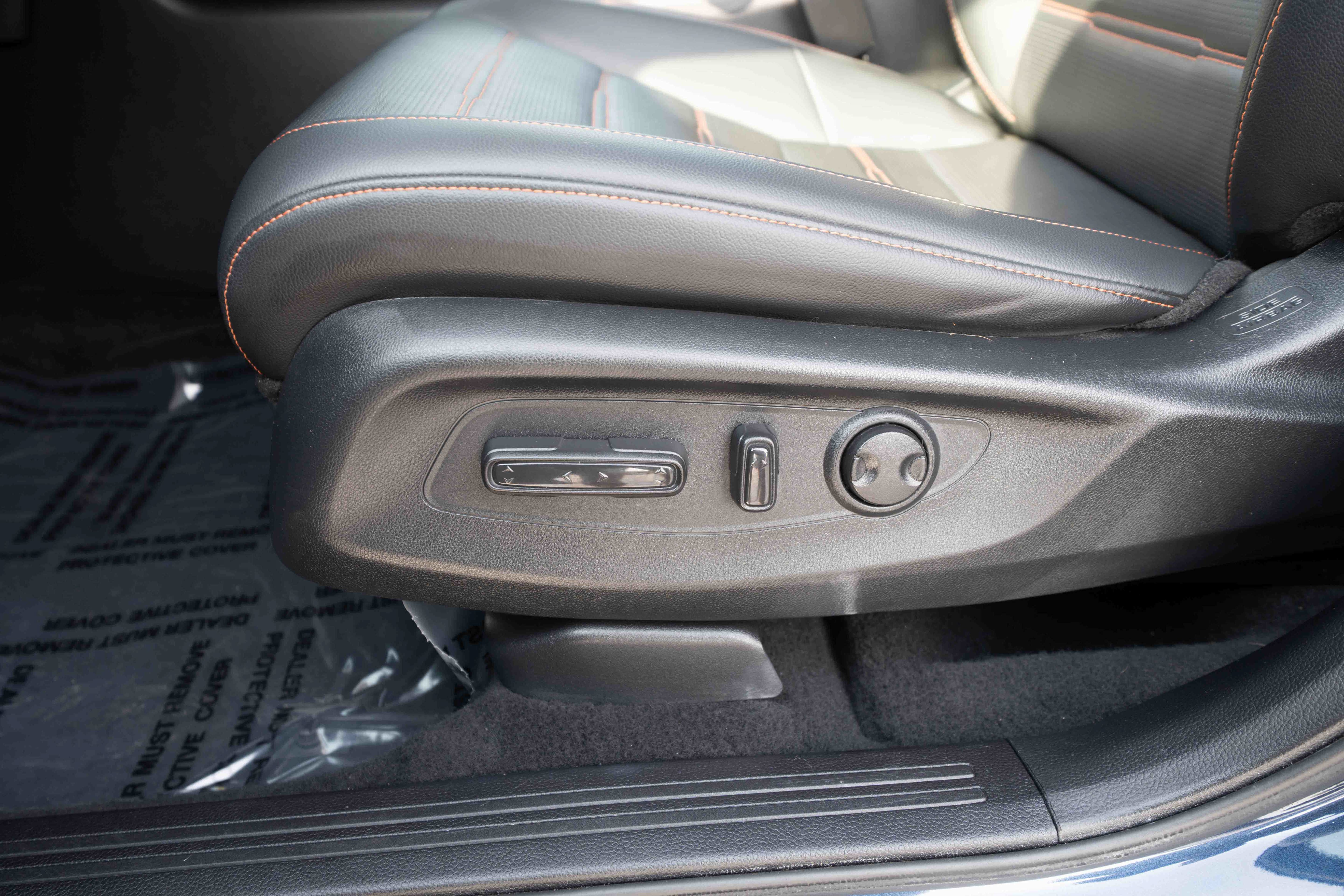 Certified 2025 Honda CR-V Sport-L image 12