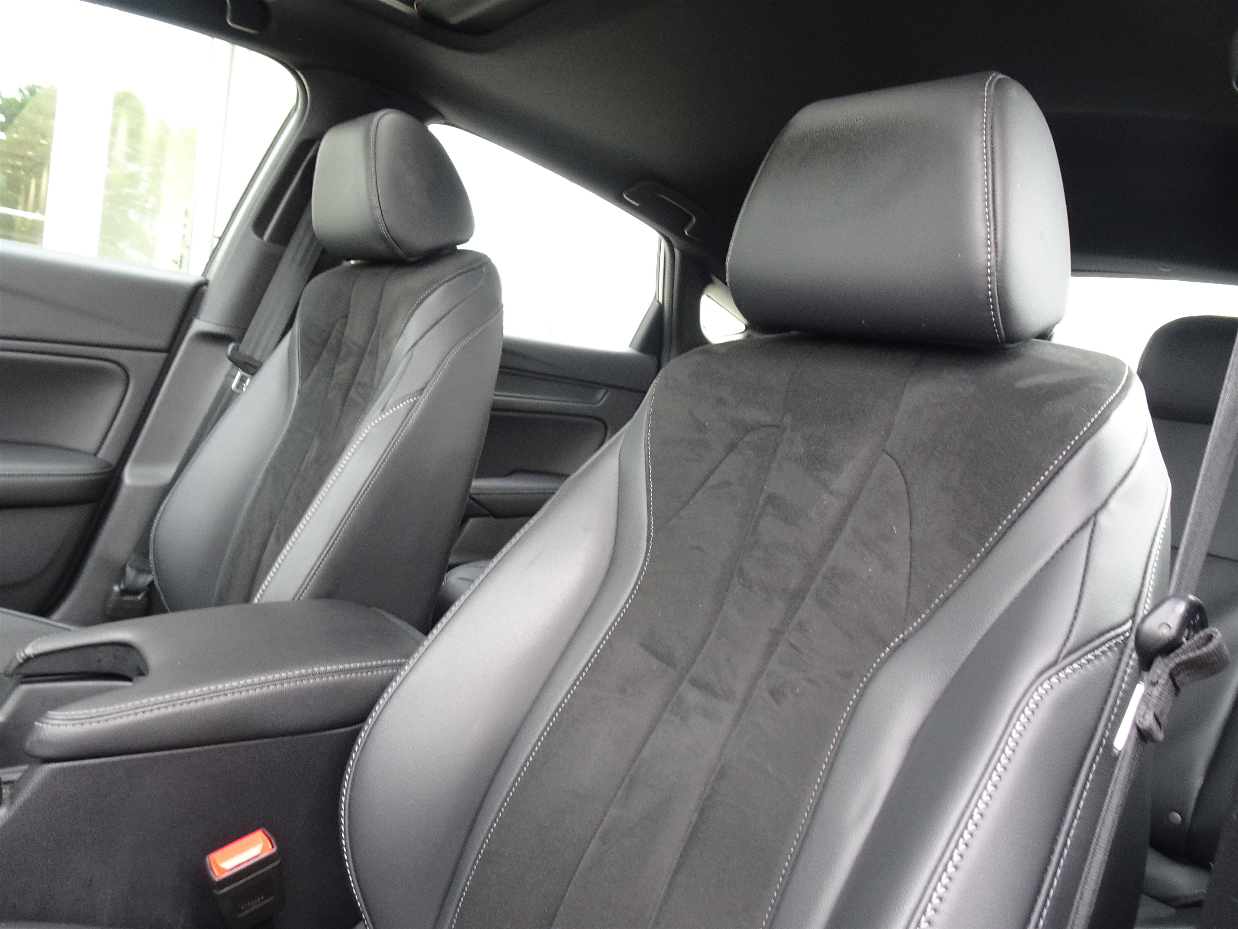 Used 2023 Acura Integra A-Spec FWD image 11