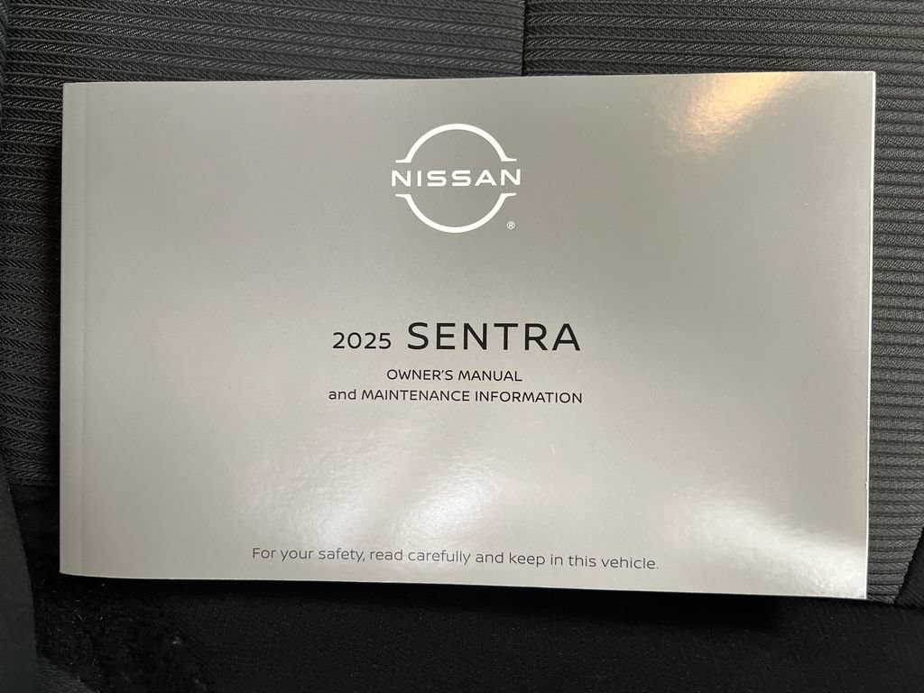 Used 2025 Nissan Sentra SV FWD image 34