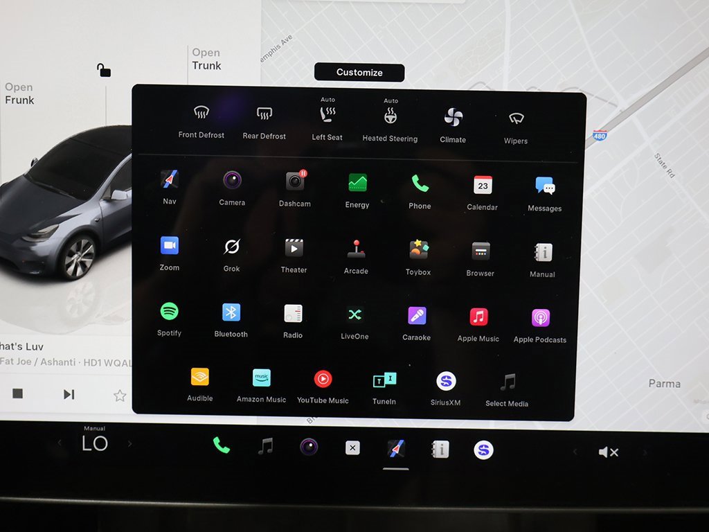 Used 2023 Tesla Model Y Long Range image 48