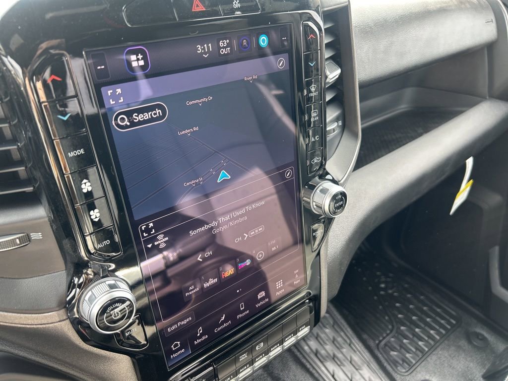 New 2026 RAM 5500 Tradesman AWD/4WD image 12
