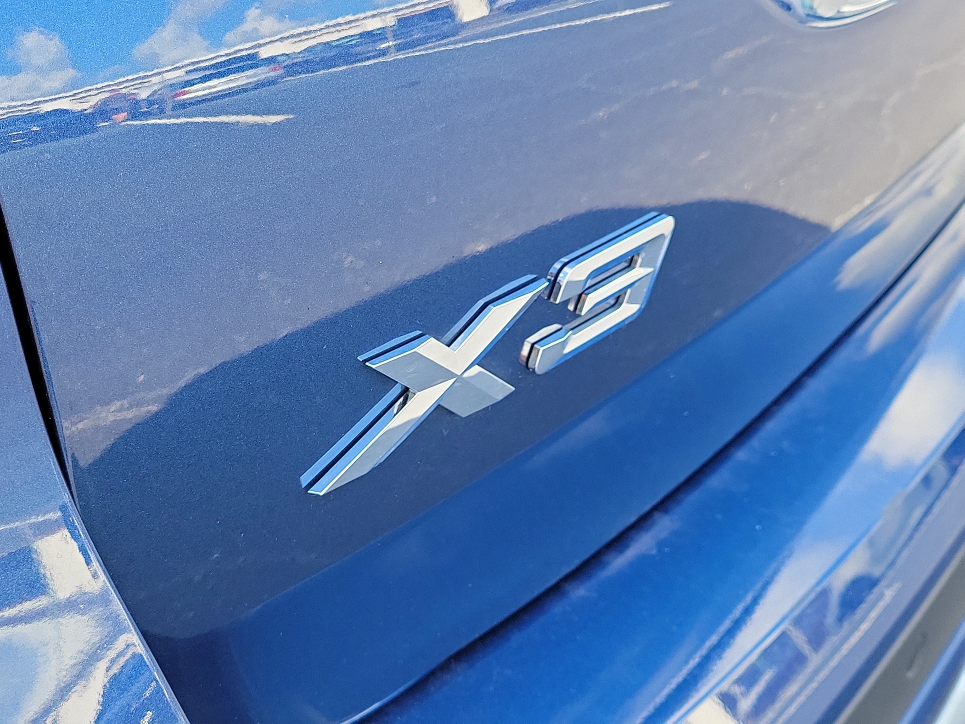 Used 2021 BMW X3 xDrive30e w/ Premium Package AWD/4WD image 5