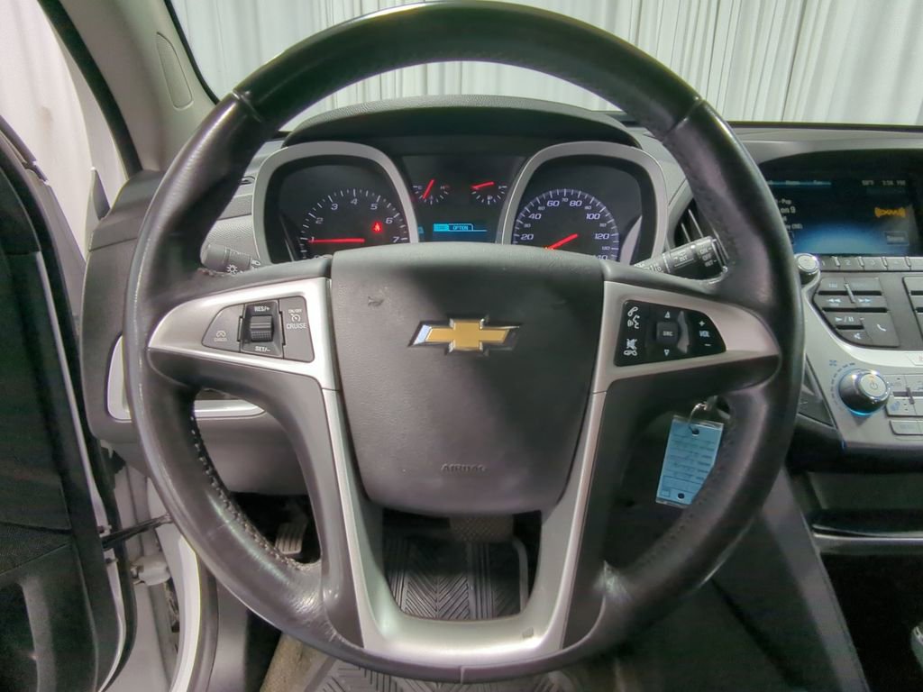 Used 2017 Chevrolet Equinox LT w/ Convenience Package AWD/4WD image 26