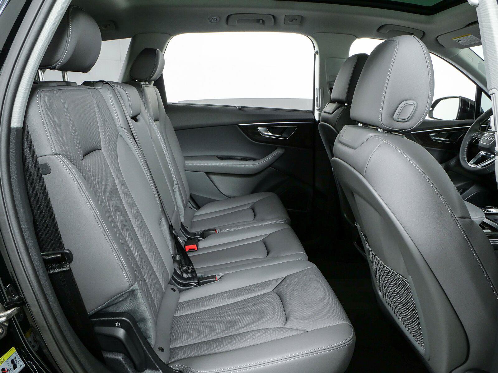 New 2026 Audi Q7 Premium Plus AWD/4WD image 23