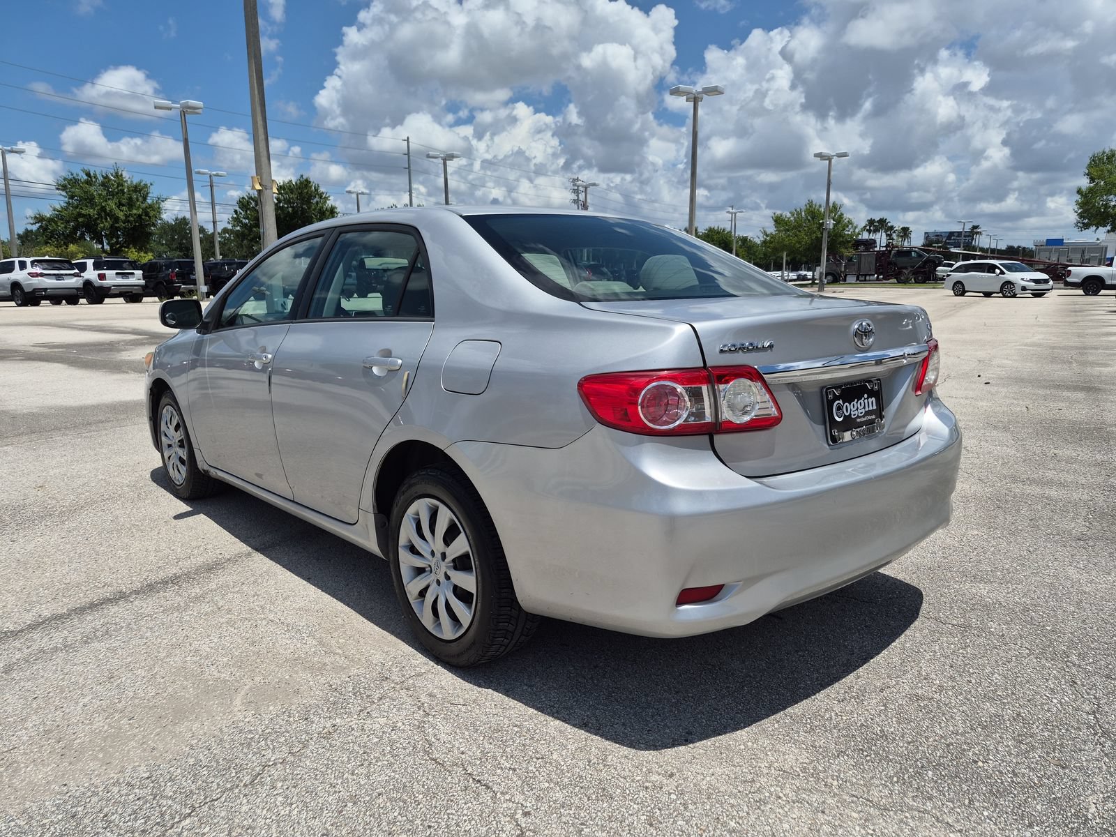 Used 2012 Toyota Corolla LE FWD image 4