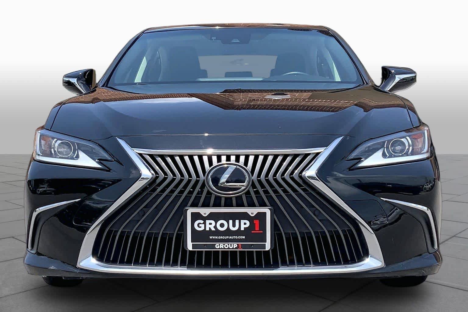 Used 2019 Lexus ES 350 w/ Premium Package FWD image 4