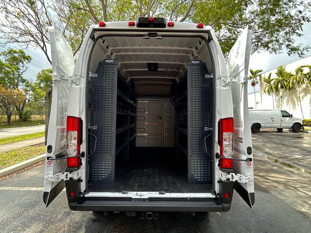 Used 2024 RAM ProMaster 3500 w/ Convenience Group FWD image 32