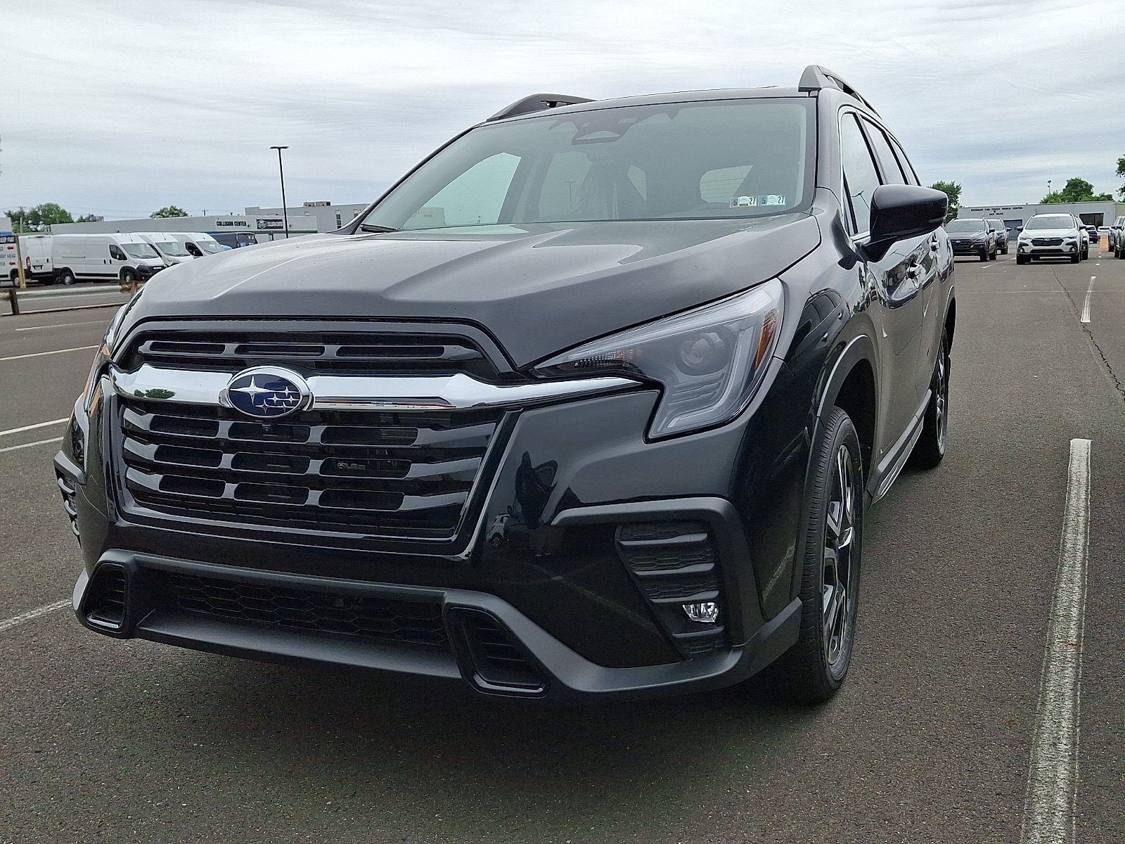 New 2026 Subaru Ascent Limited AWD/4WD image 2