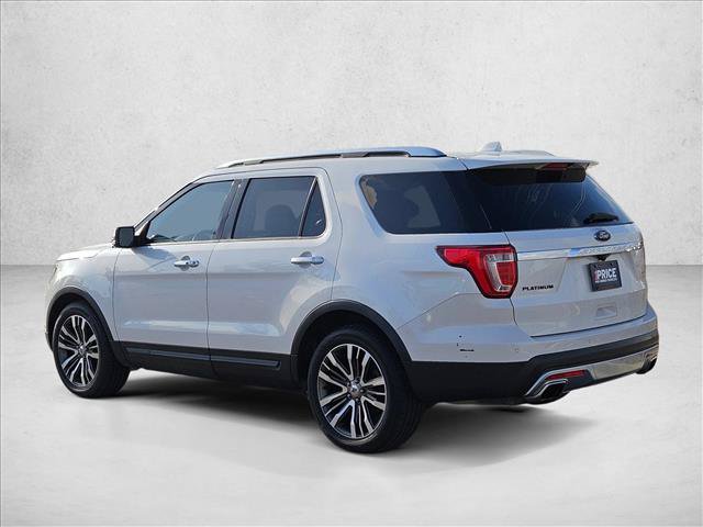 Used 2017 Ford Explorer Platinum AWD/4WD image 7