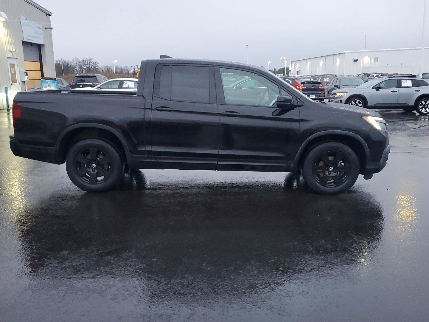 Used 2020 Honda Ridgeline Black Edition image 10