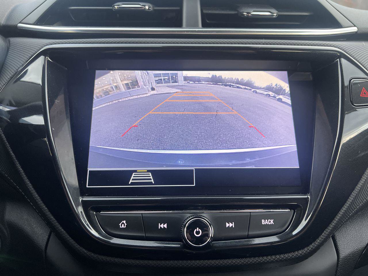 Certified 2023 Chevrolet TrailBlazer LT w/ Convenience Package image 15