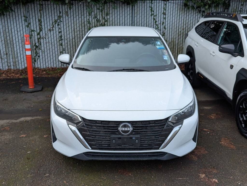 Used 2024 Nissan Sentra S image 9