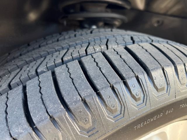 Used 2016 Chevrolet Traverse LTZ image 25