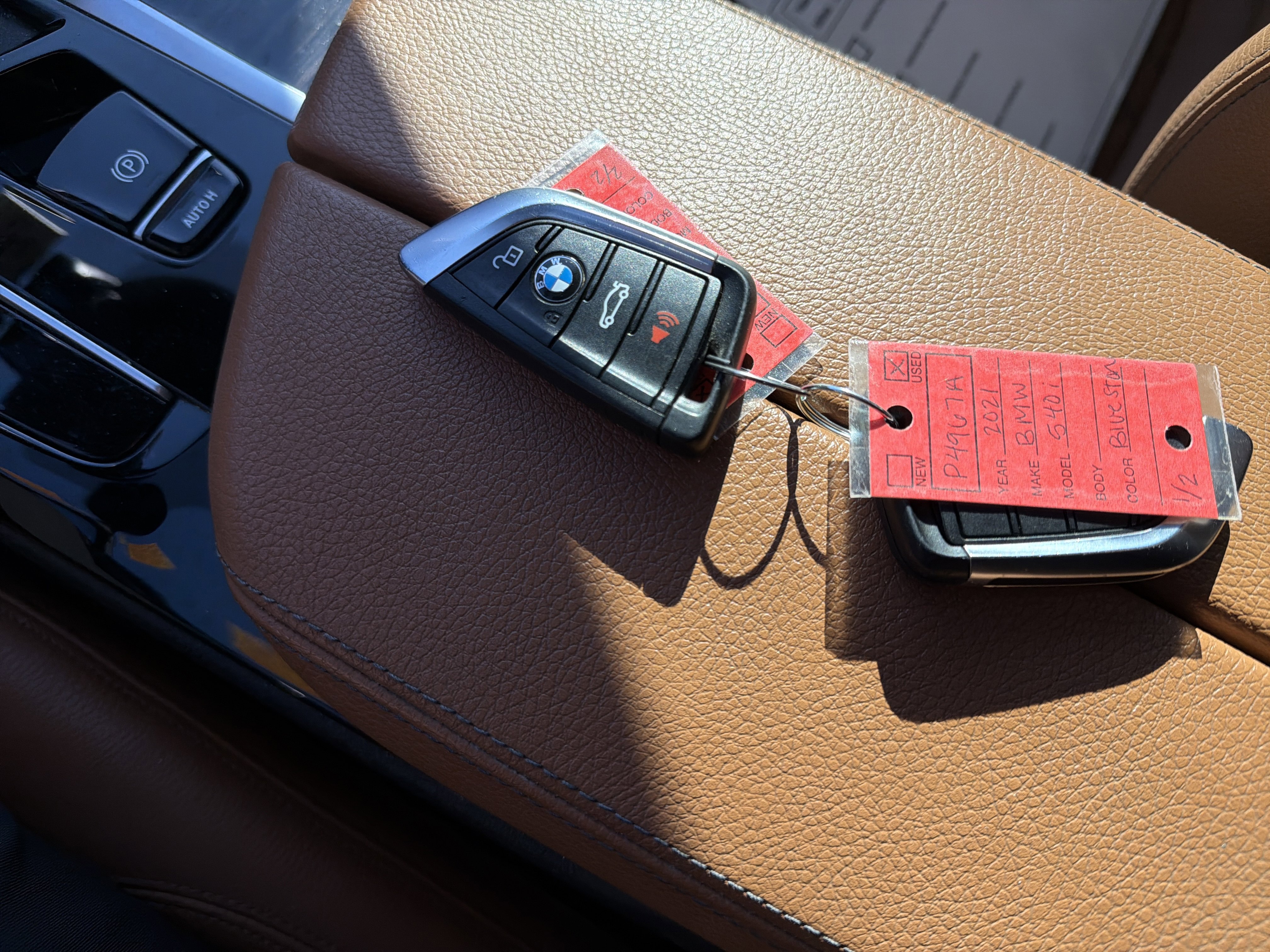 Used 2021 BMW 540i w/ Premium Package image 38