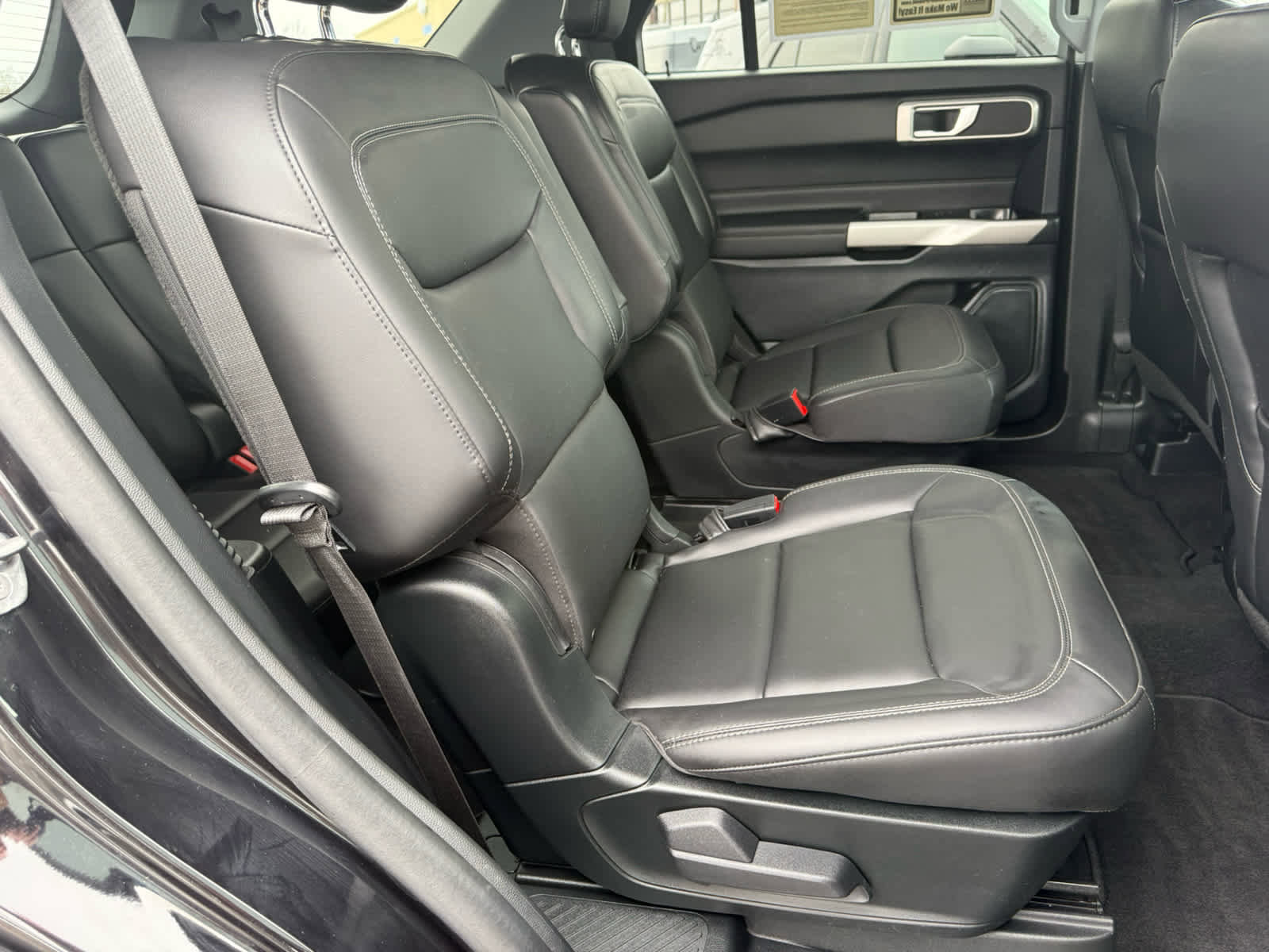 Certified 2023 Ford Explorer XLT w/ Equipment Group 202A image 9