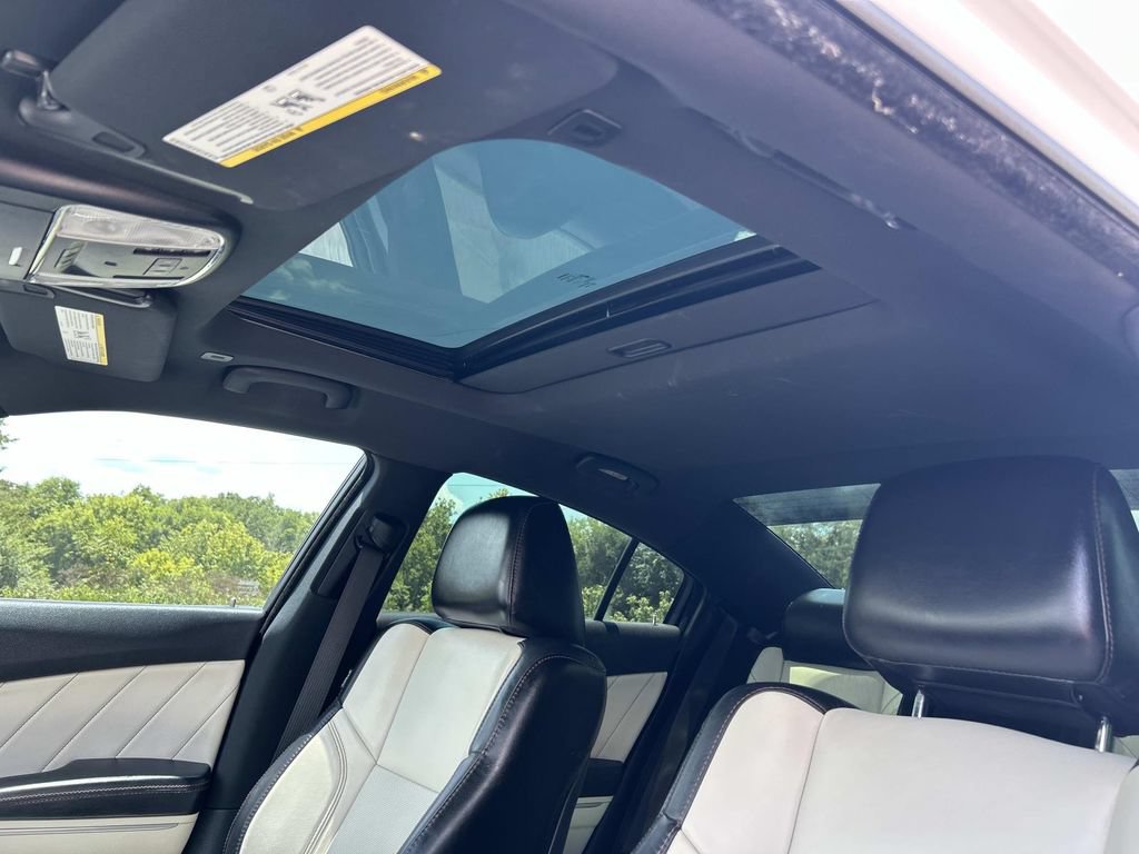 Used 2018 Dodge Charger SXT Plus w/ Quick Order Package 29J RWD image 28