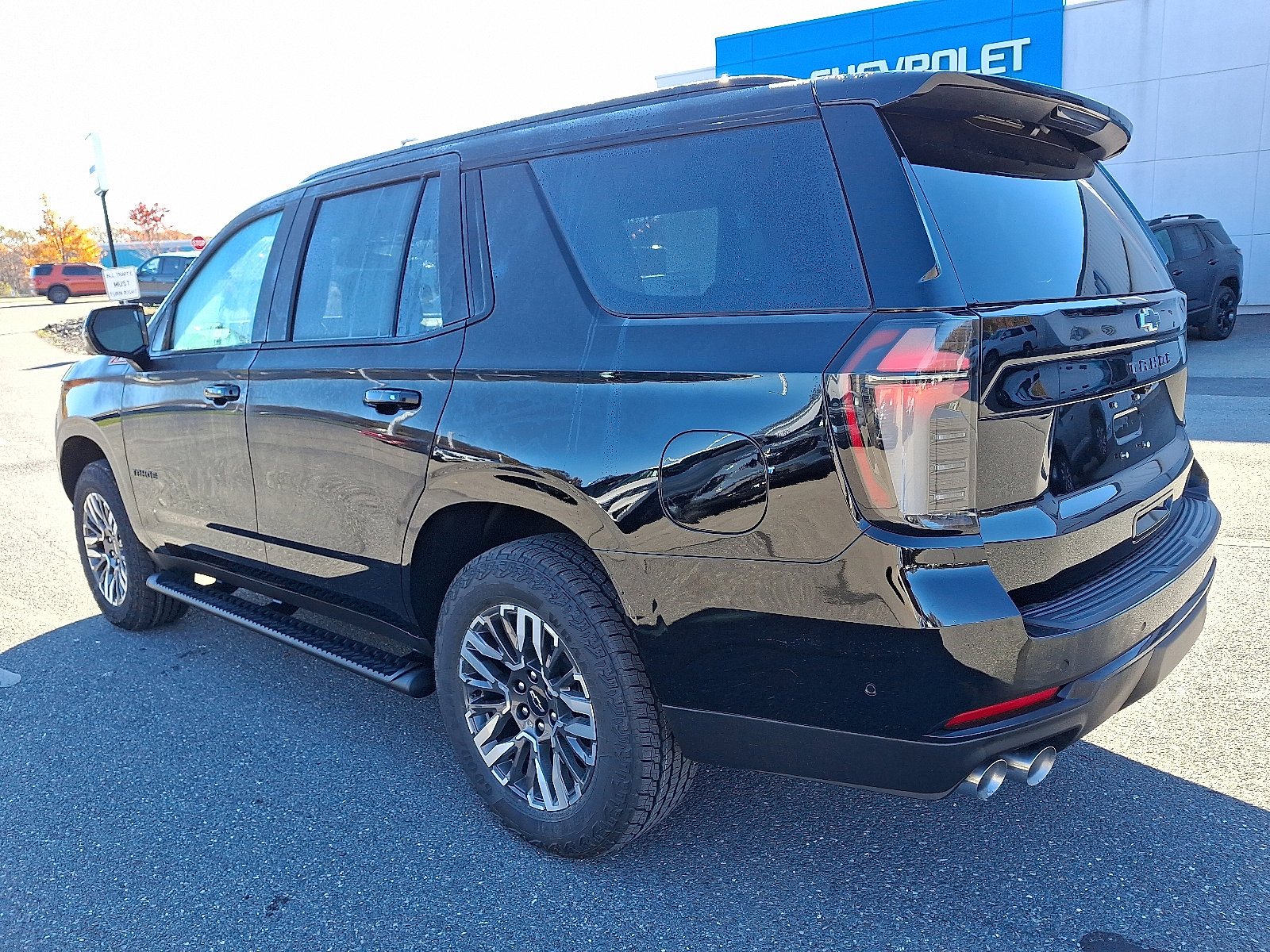 New 2026 Chevrolet Tahoe Z71 w/ Comfort Package image 3