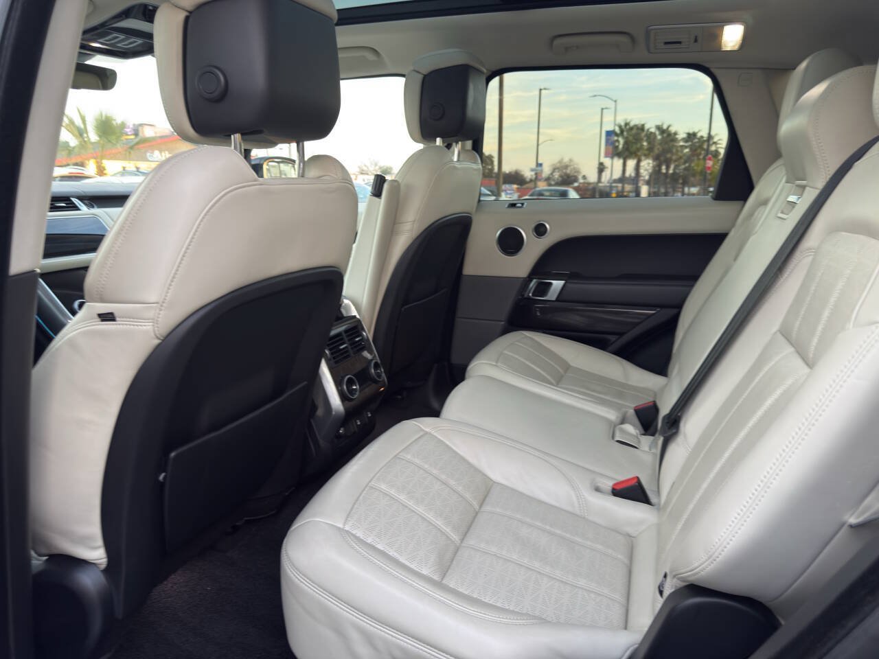 Used 2018 Land Rover Range Rover Sport Autobiography AWD/4WD image 11