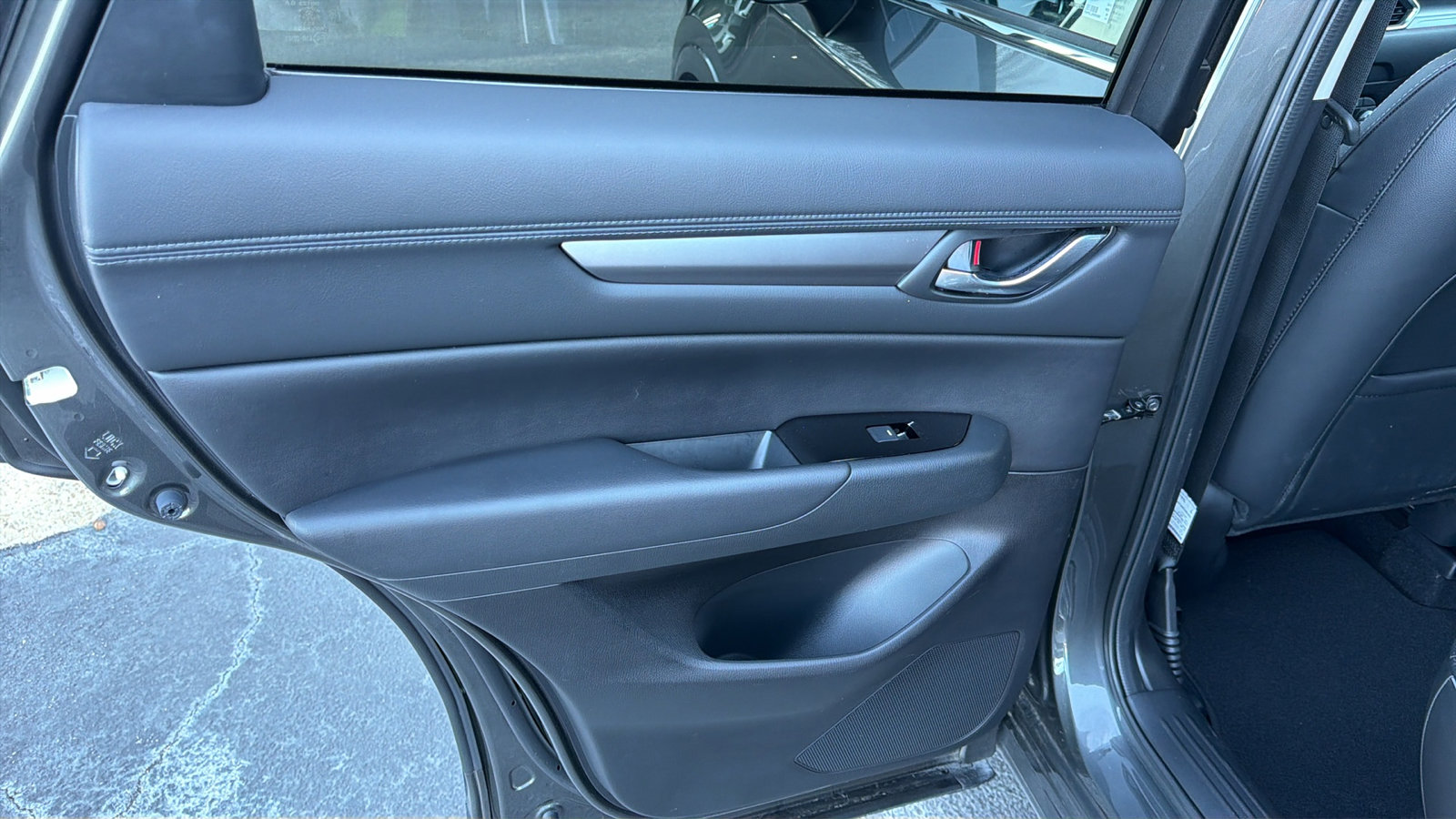 Certified 2024 MAZDA CX-5 AWD 2.5 S w/ Preferred Package image 17