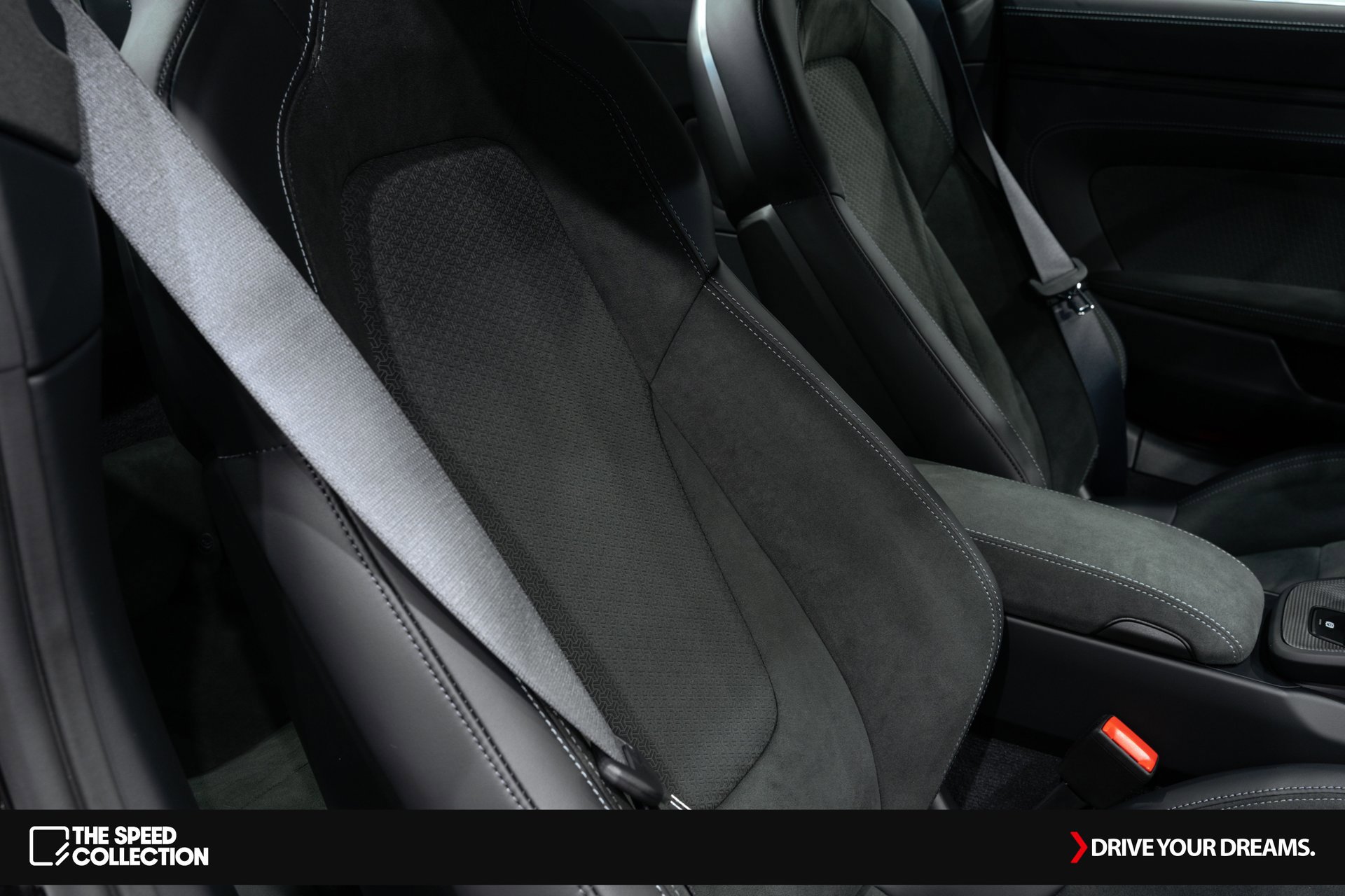 Used 2025 Porsche 911 Carrera GTS image 24