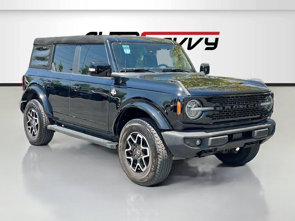 Used 2024 Ford Bronco Outer Banks AWD/4WD image 1