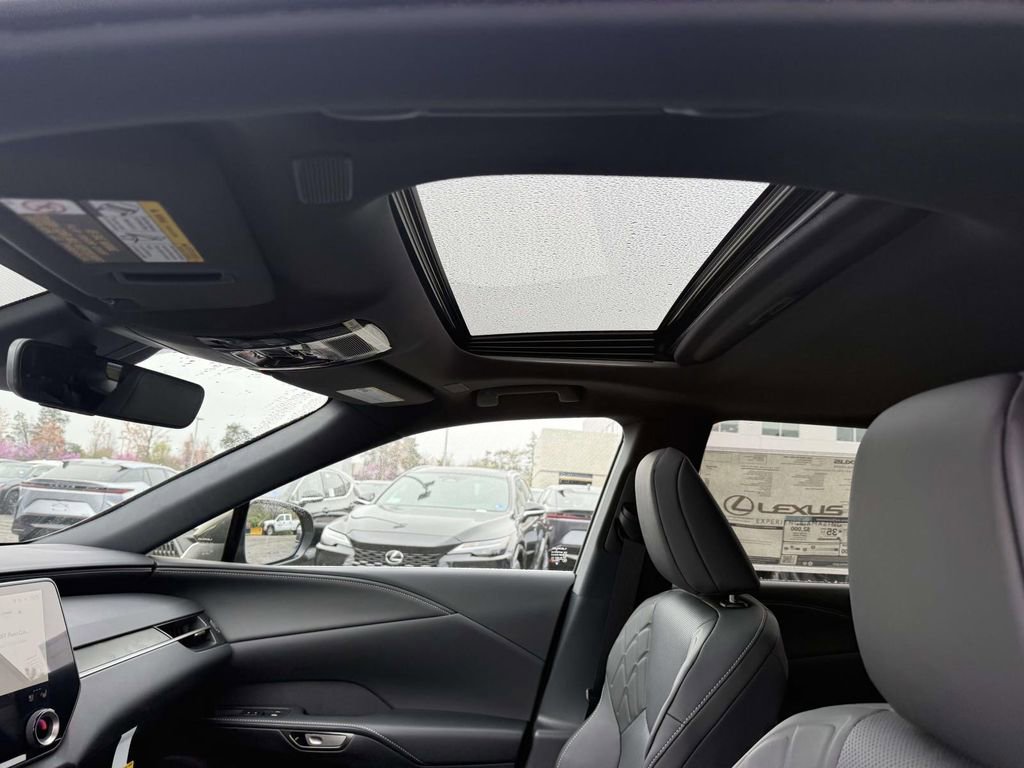 New 2026 Lexus RX 450h AWD image 16