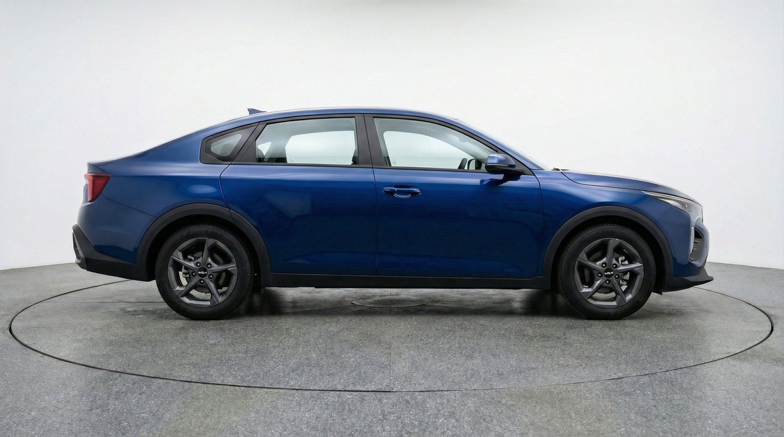 Used 2025 Kia K4 FWD image 11
